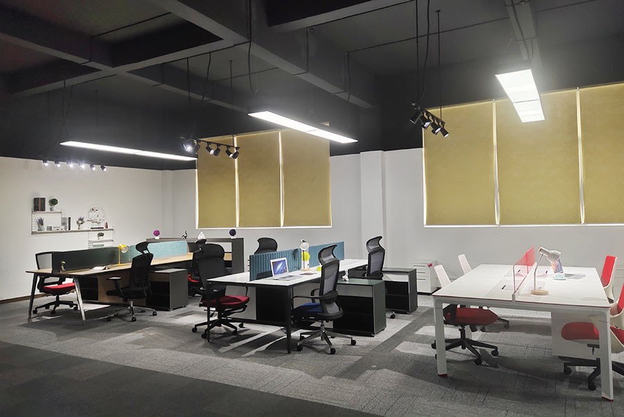 上海艺卓办公家具展厅,职员办公区