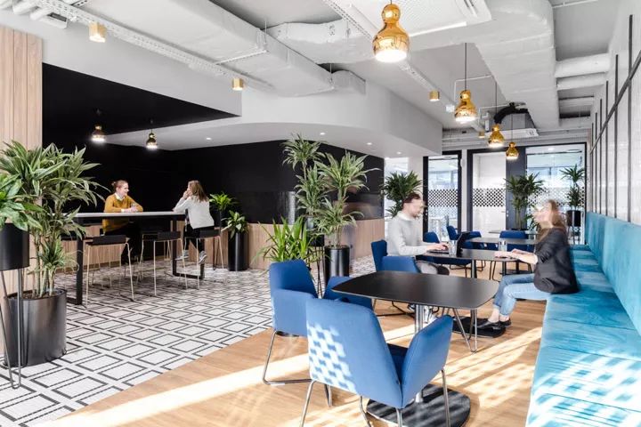 现代办公家具，现代办公家具实景