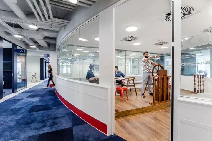 现代办公家具，现代办公家具实景