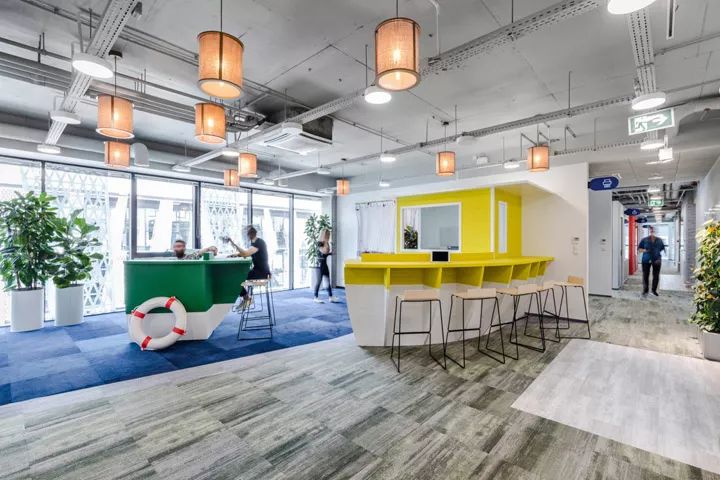 现代办公家具，现代办公家具实景