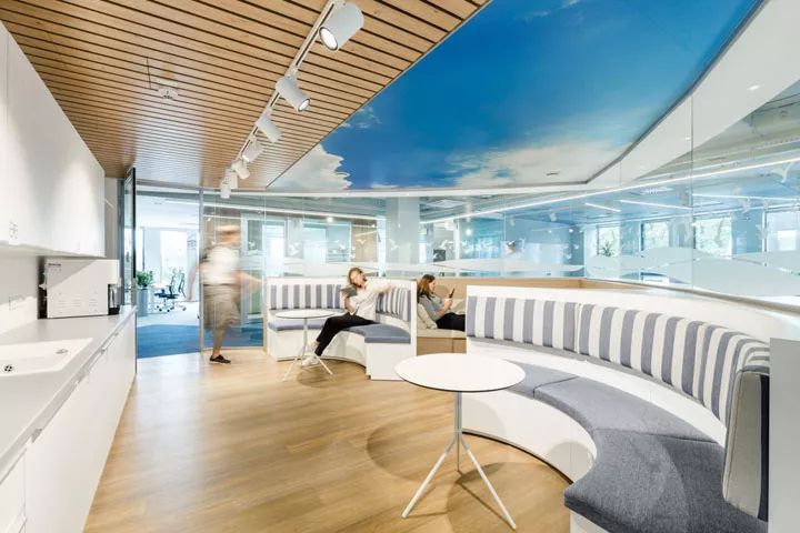 现代办公家具，现代办公家具实景