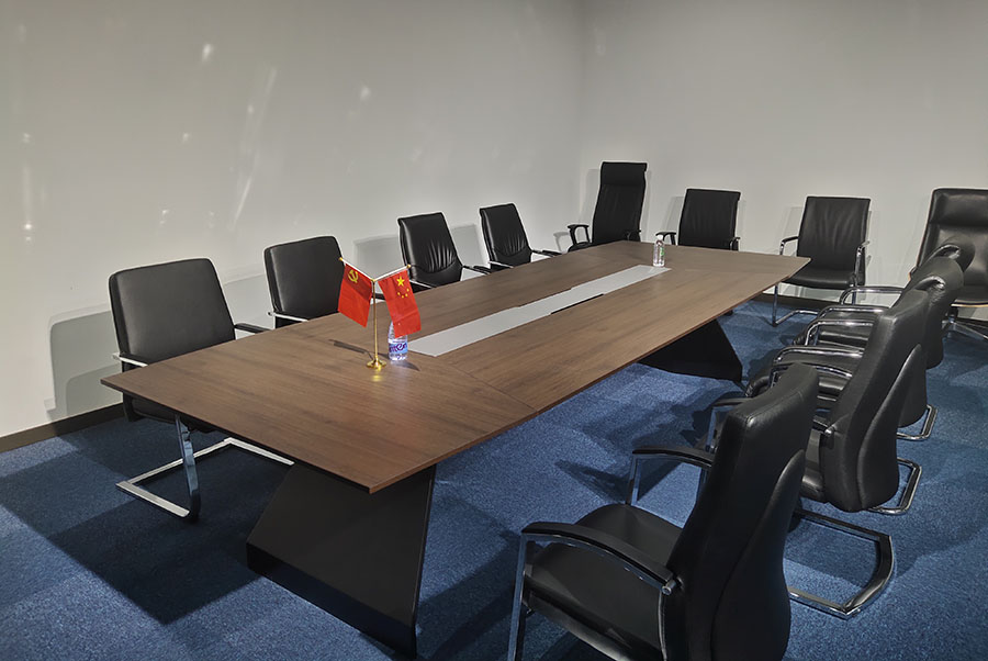 办公家具工厂实体展厅