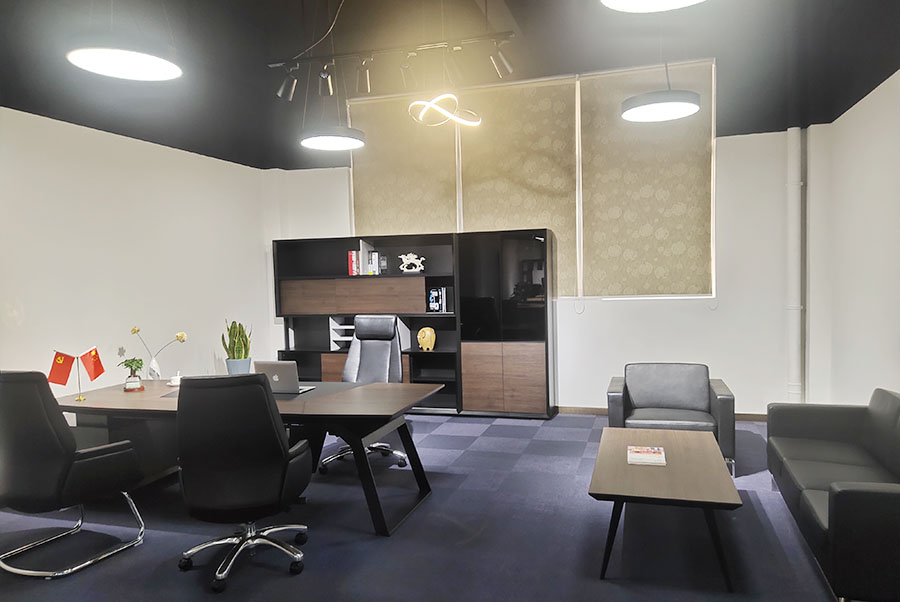 办公家具工厂实体展厅